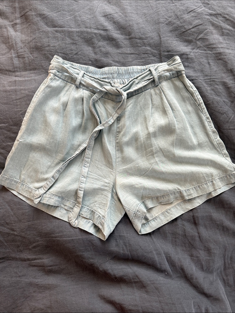 Light Blue Tie-Waist Women's Shorts - size M
